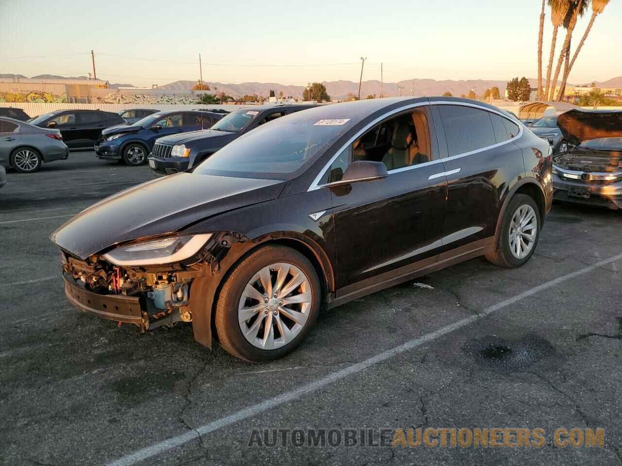 5YJXCAE21GF014443 TESLA MODEL X 2016