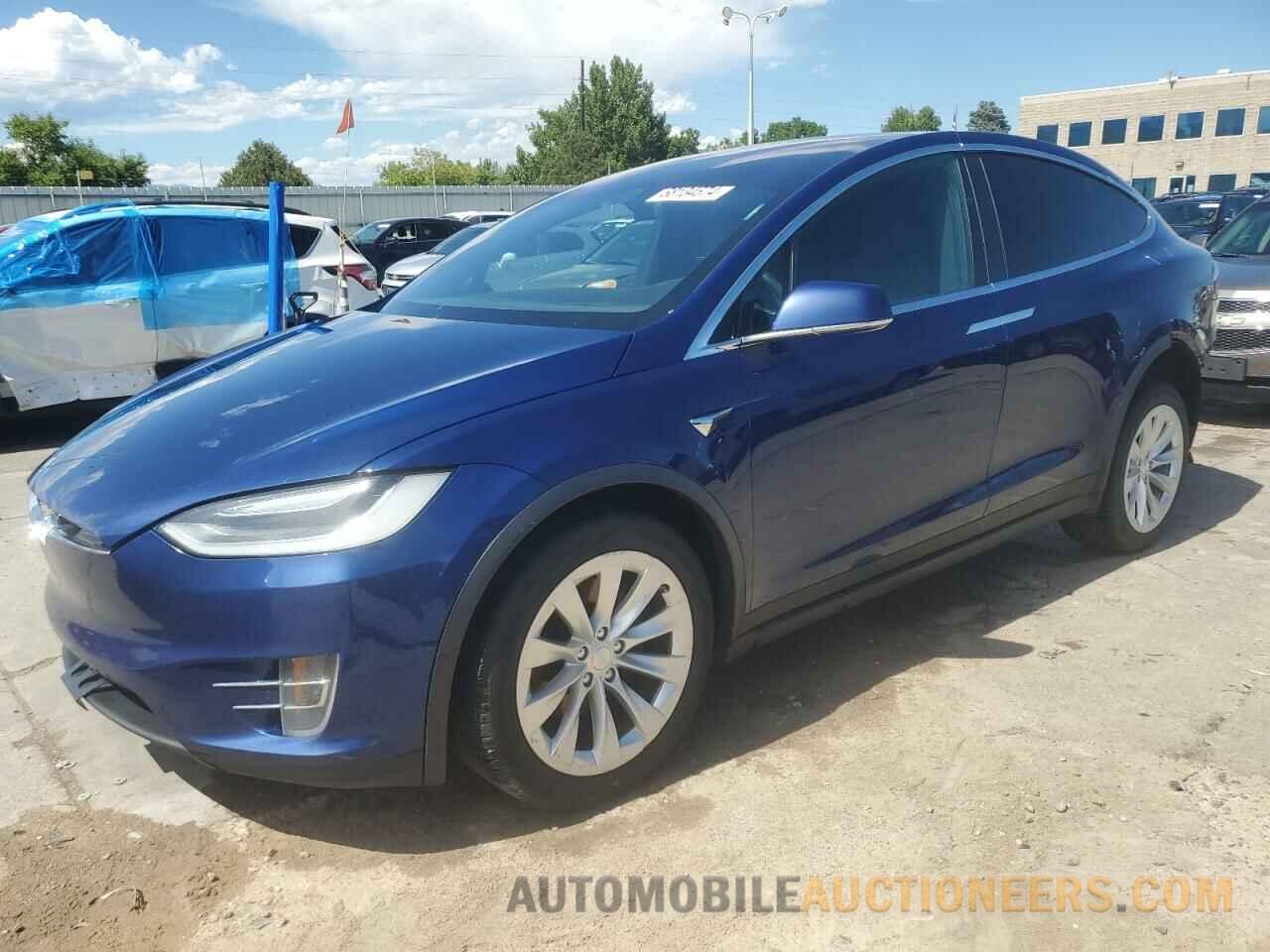 5YJXCAE21HF065488 TESLA MODEL X 2017