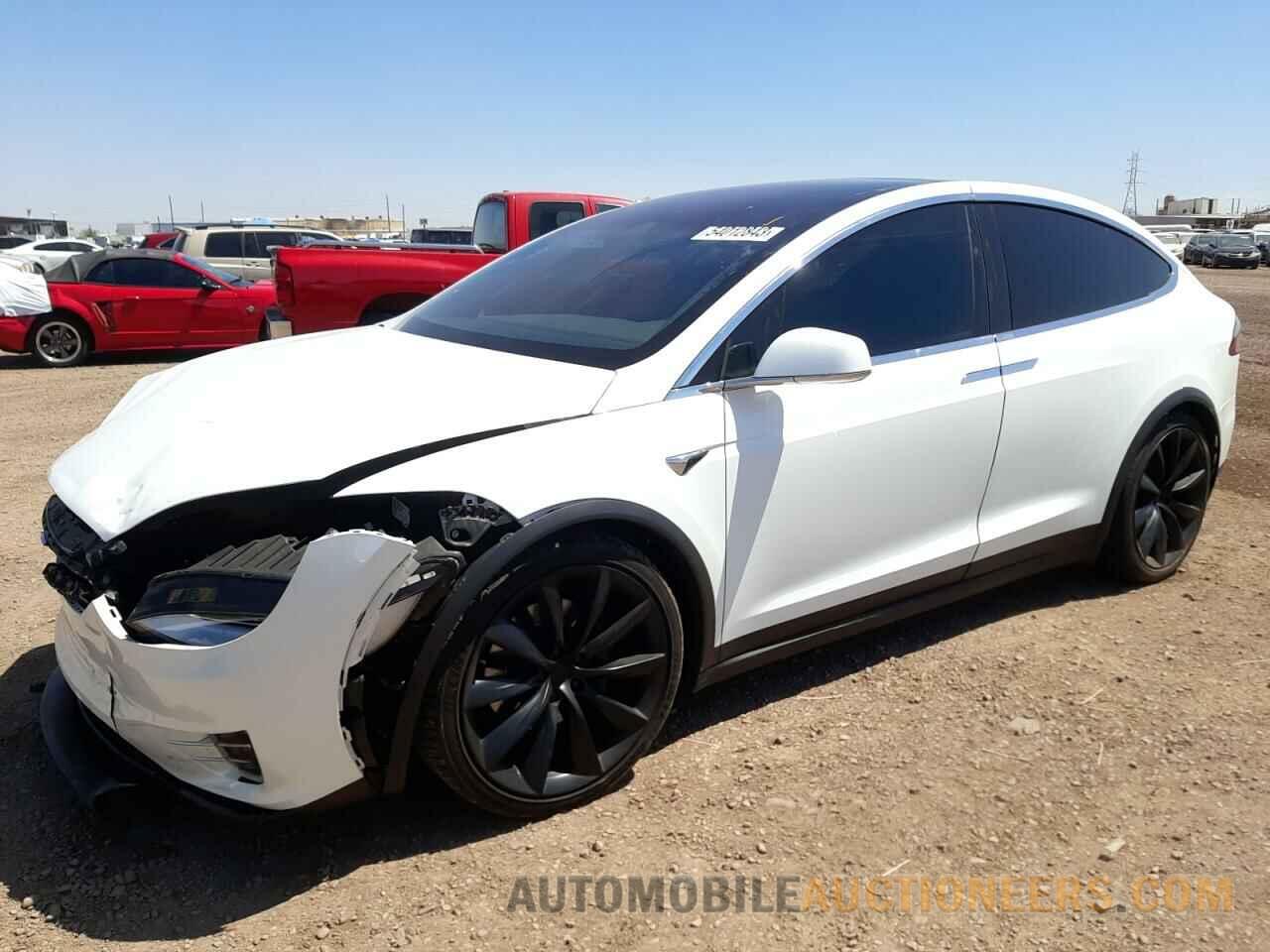 5YJXCAE21JF112766 TESLA MODEL X 2018