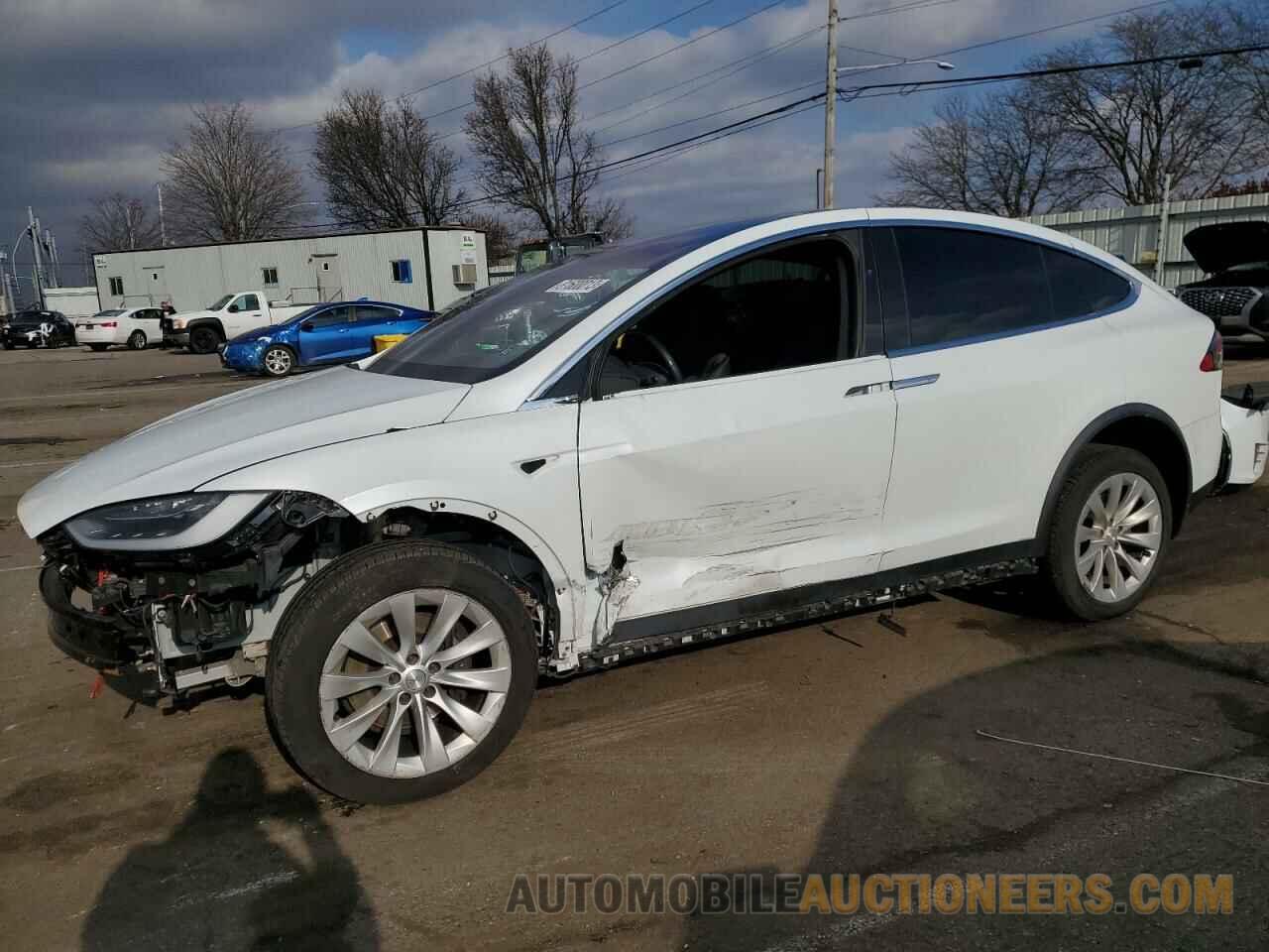 5YJXCAE21JF118793 TESLA MODEL X 2018