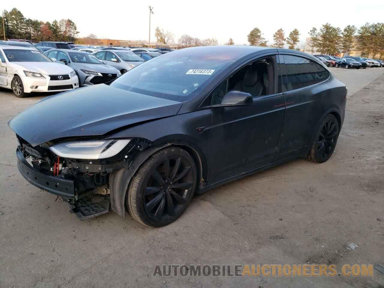 5YJXCAE21JF123086 TESLA MODEL X 2018