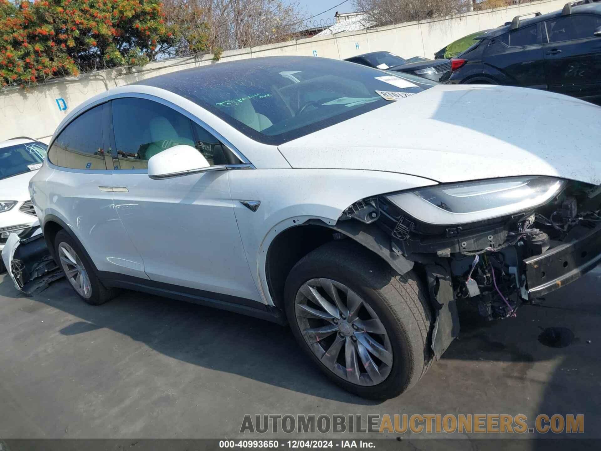 5YJXCAE21JF143418 TESLA MODEL X 2018