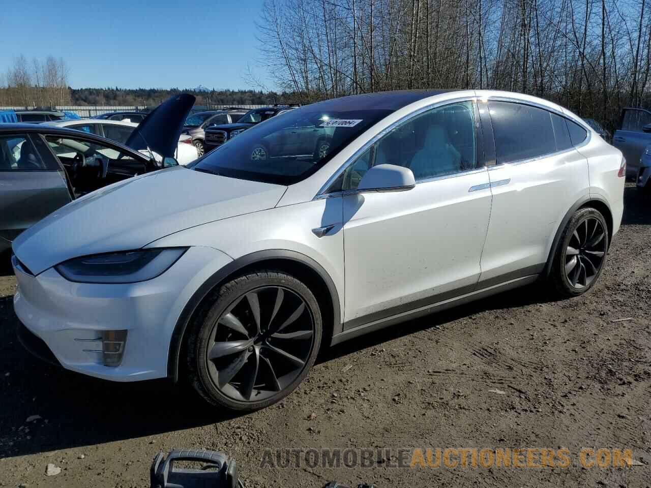 5YJXCAE21KF207359 TESLA MODEL X 2019