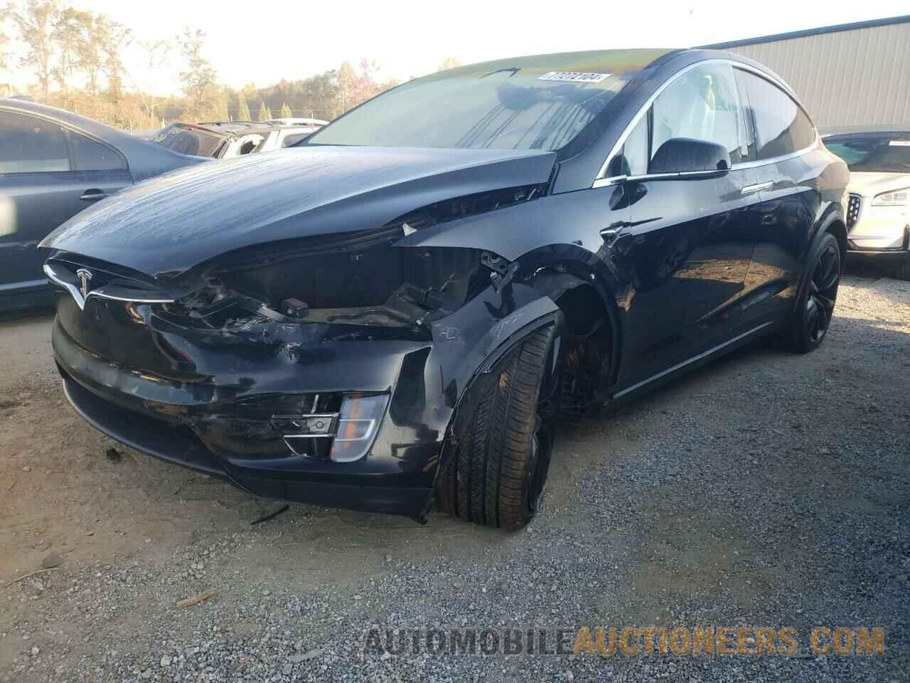 5YJXCAE21LF231792 TESLA MODEL X 2020