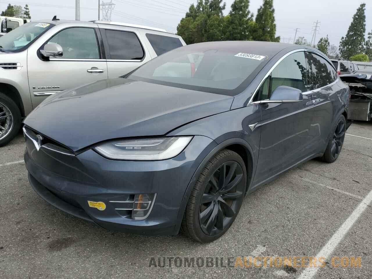 5YJXCAE21LF253131 TESLA MODEL X 2020