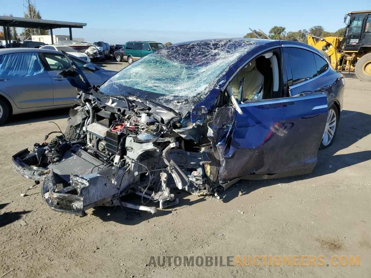 5YJXCAE22GF005847 TESLA MODEL X 2016