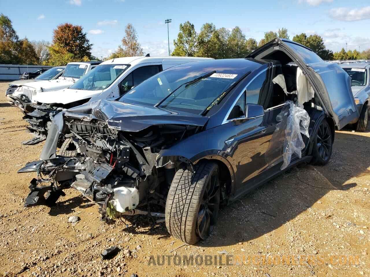 5YJXCAE22GF017593 TESLA MODEL X 2016