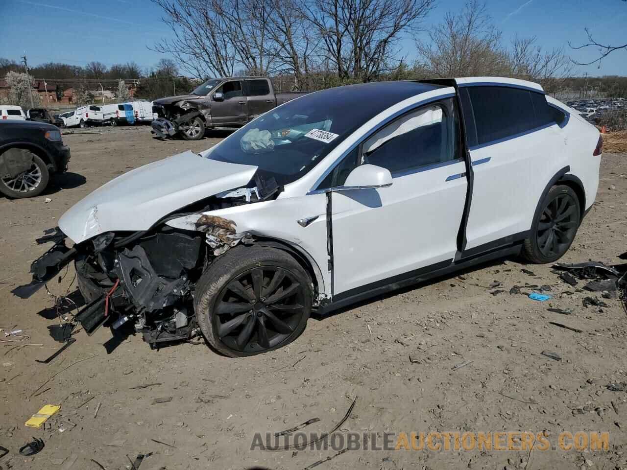 5YJXCAE22LF286395 TESLA MODEL X 2020