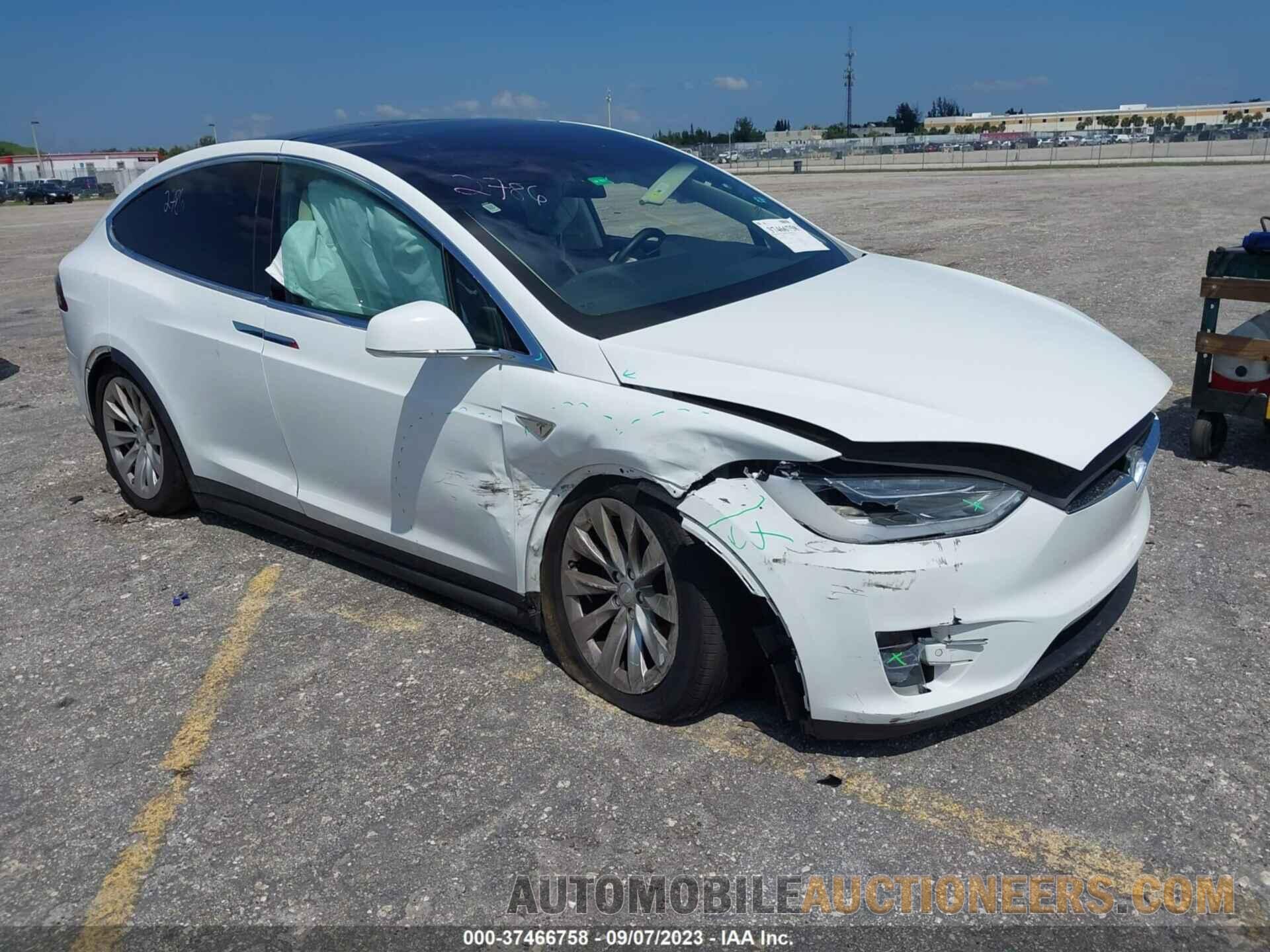 5YJXCAE23GF005355 TESLA MODEL X 2016