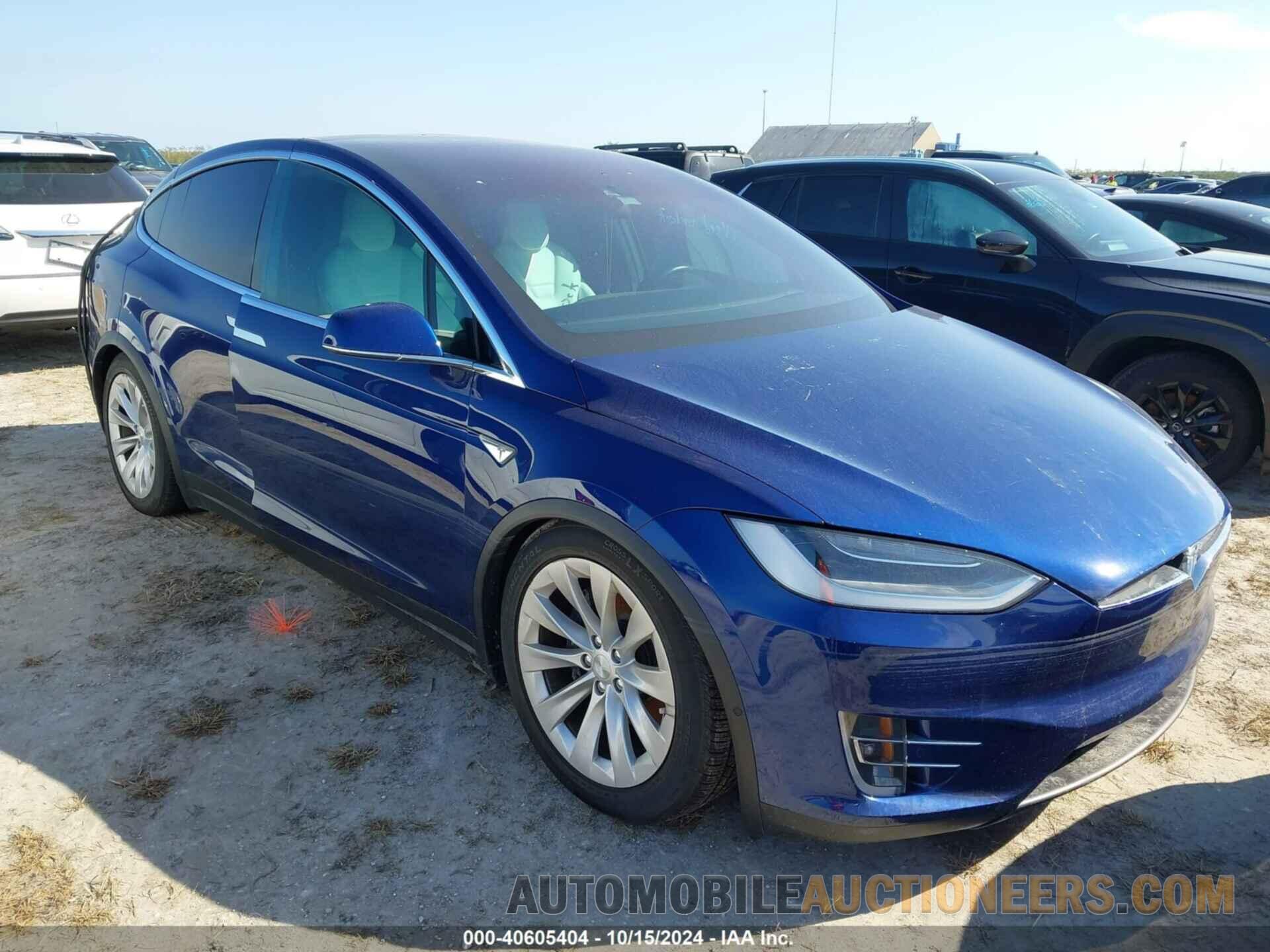 5YJXCAE23GF008112 TESLA MODEL X 2016