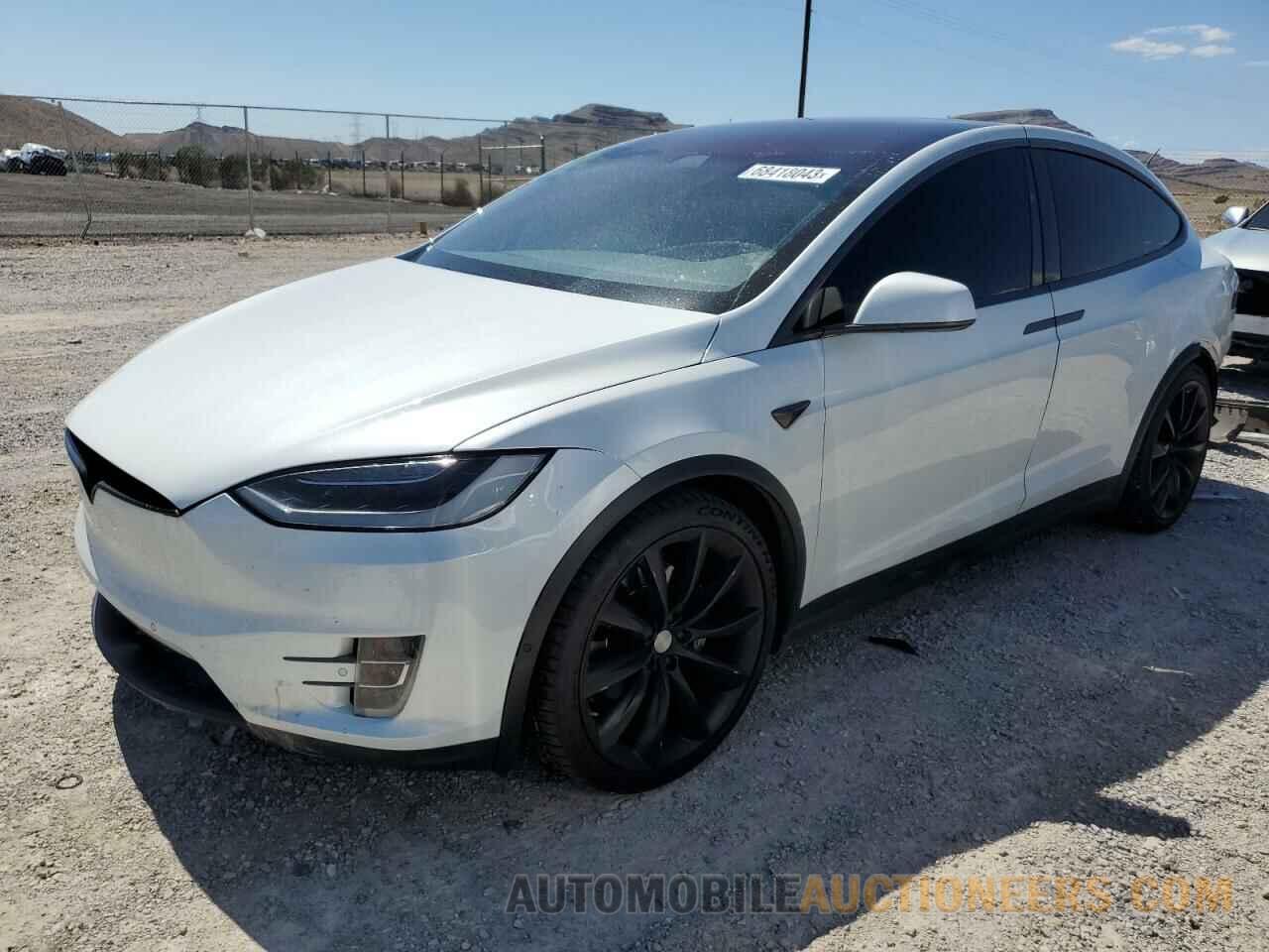 5YJXCAE23HF051978 TESLA MODEL X 2017