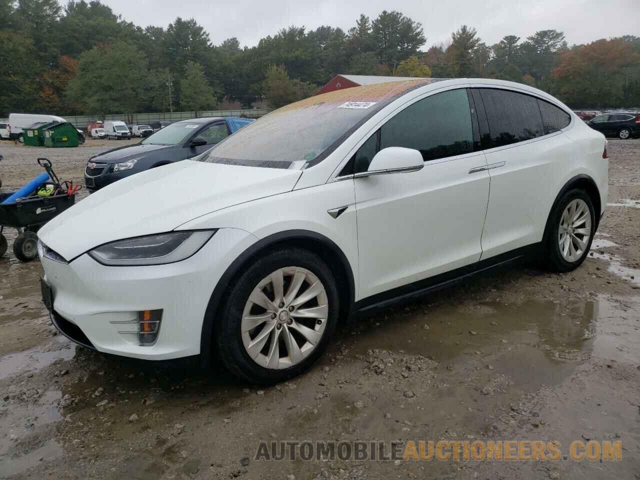 5YJXCAE23HF065752 TESLA MODEL X 2017