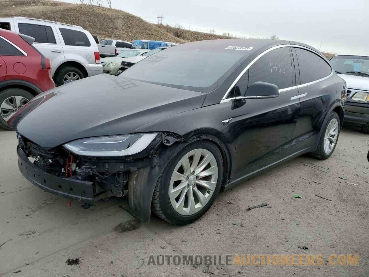 5YJXCAE23JF111537 TESLA MODEL X 2018