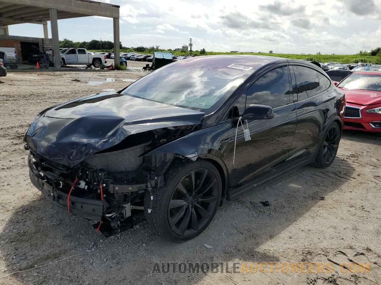 5YJXCAE24LF231639 TESLA MODEL X 2020