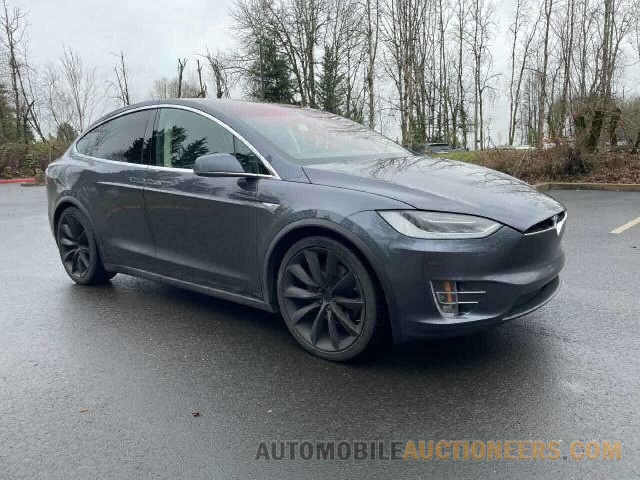 5YJXCAE25GF004661 TESLA MODEL X 2016