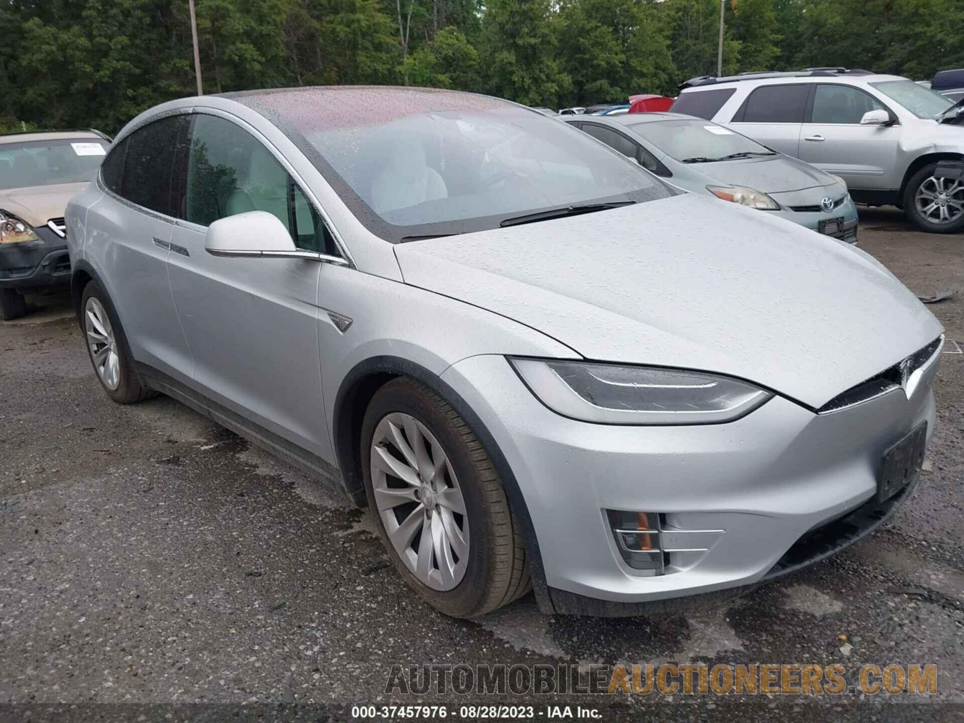 5YJXCAE25GF005745 TESLA MODEL X 2016