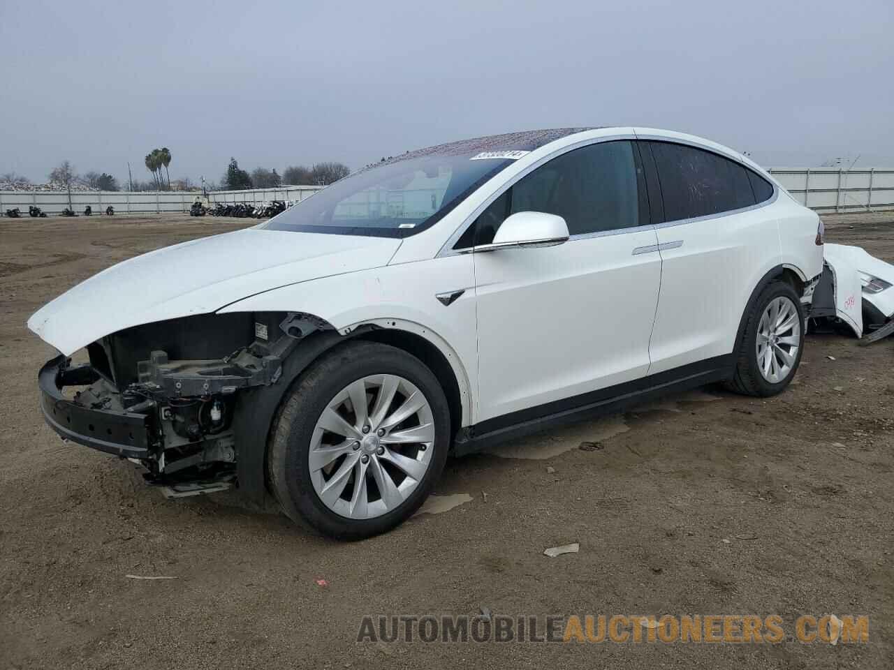 5YJXCAE25HF078485 TESLA MODEL X 2017