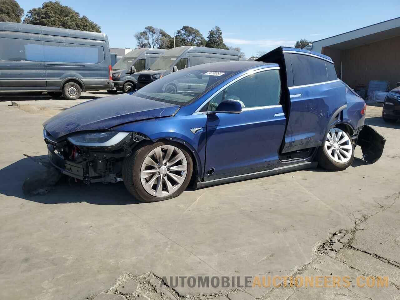 5YJXCAE25KF151281 TESLA MODEL X 2019