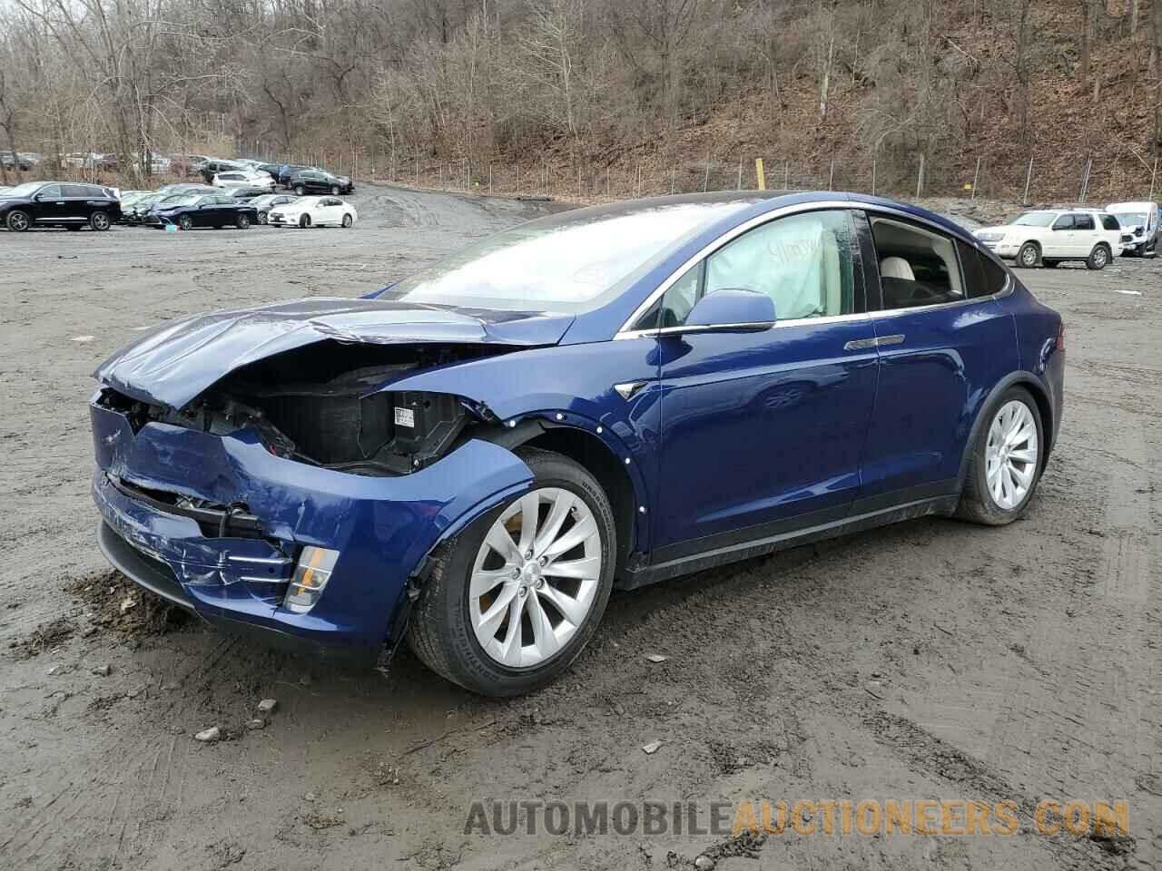 5YJXCAE25KF152981 TESLA MODEL X 2019