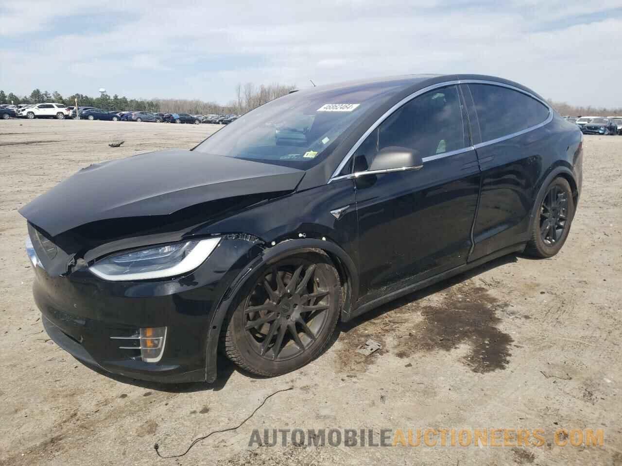 5YJXCAE25KF190677 TESLA MODEL X 2019