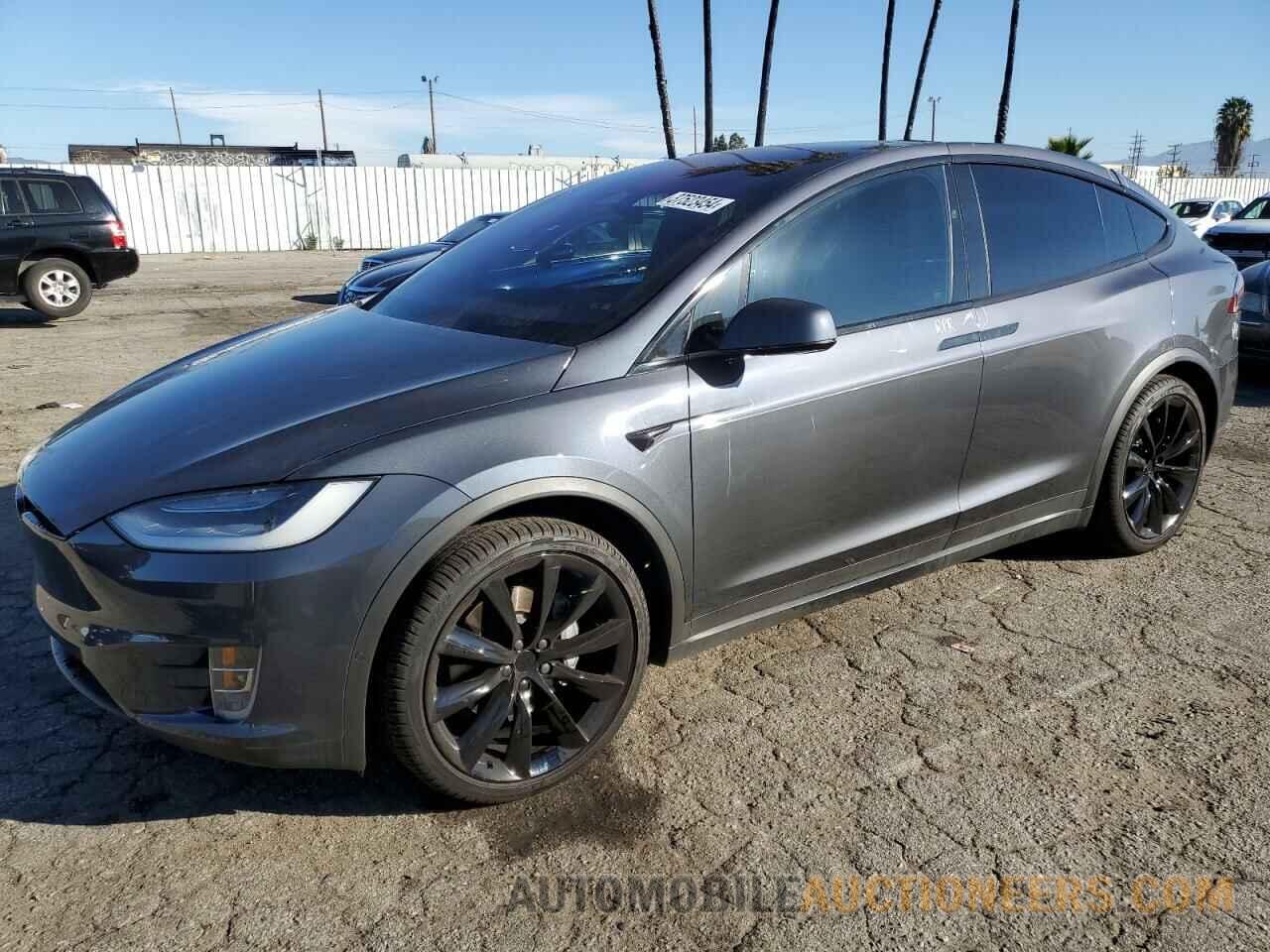 5YJXCAE25MF323098 TESLA MODEL X 2021