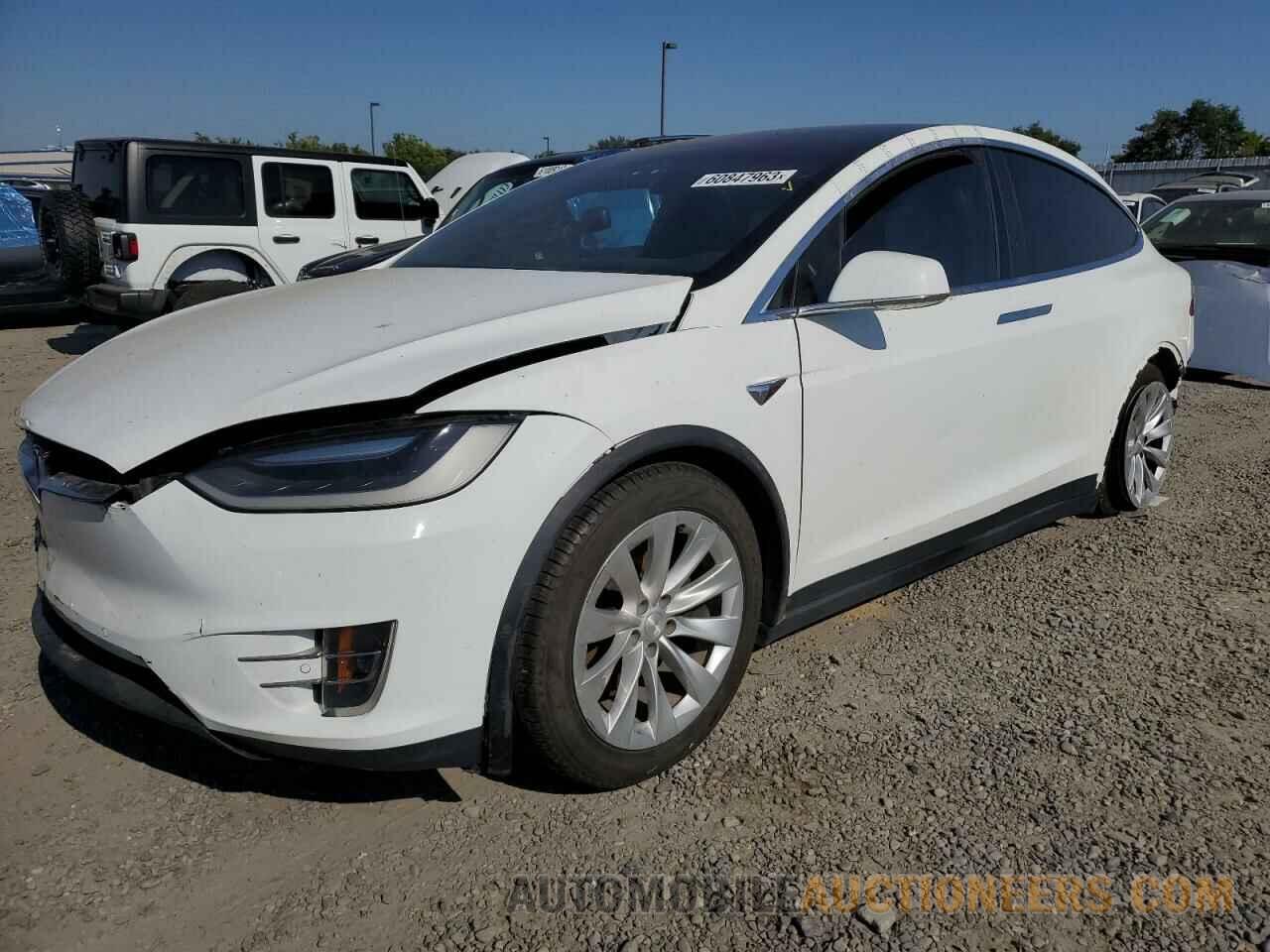 5YJXCAE26GF010789 TESLA MODEL X 2016