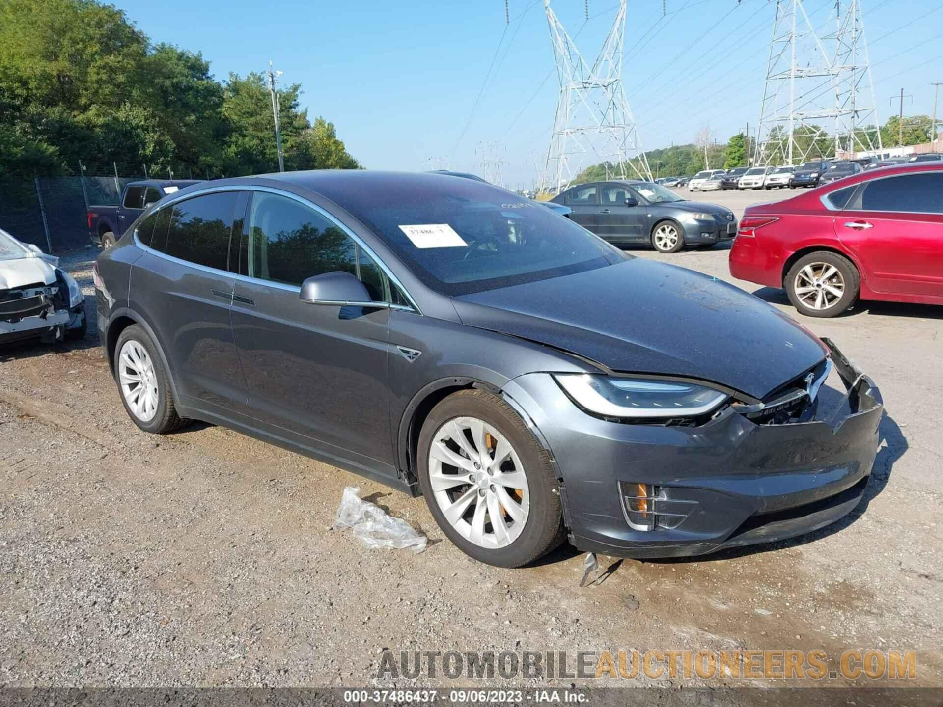 5YJXCAE26GF021159 TESLA MODEL X 2016