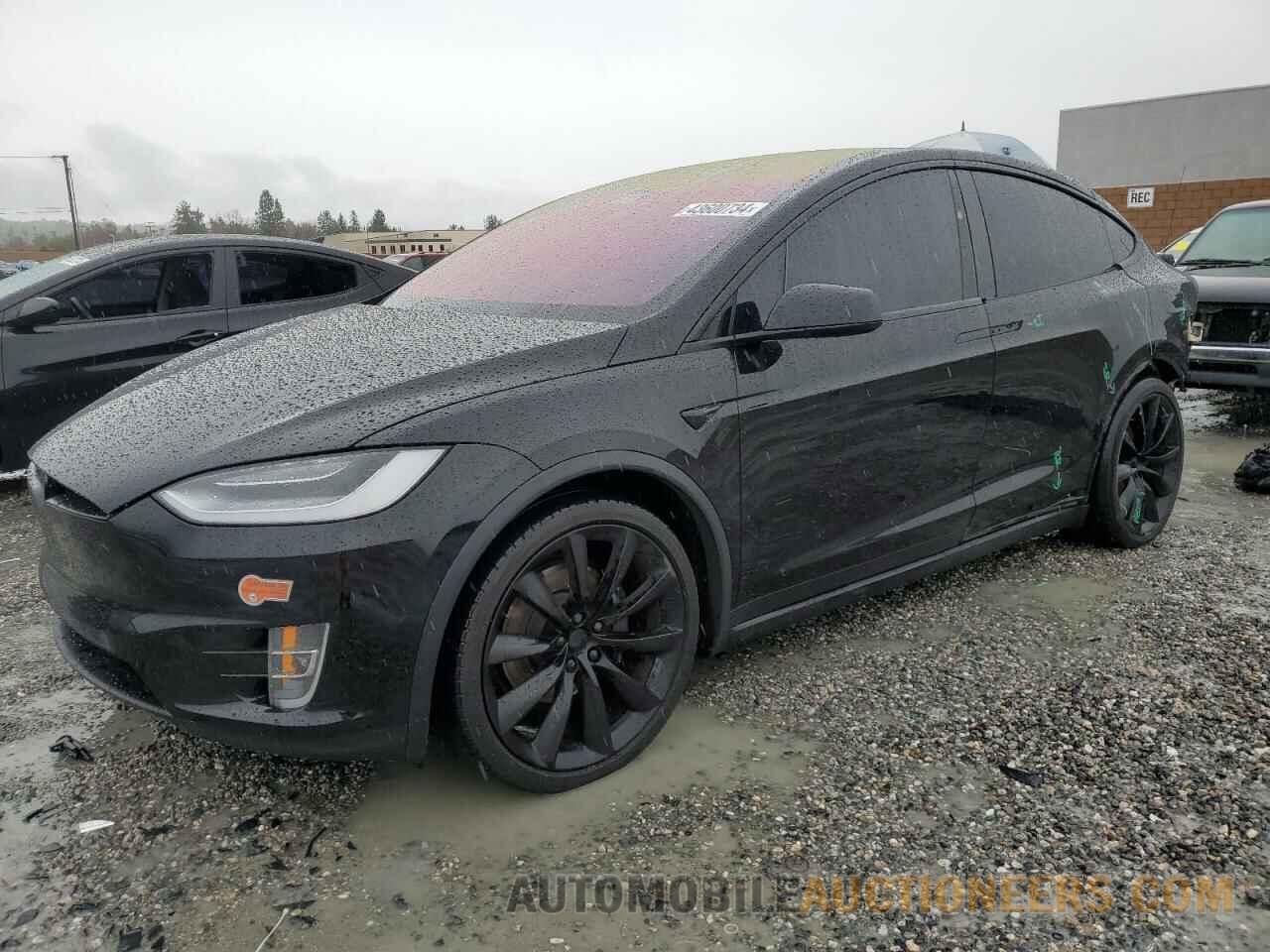 5YJXCAE26LF250421 TESLA MODEL X 2020