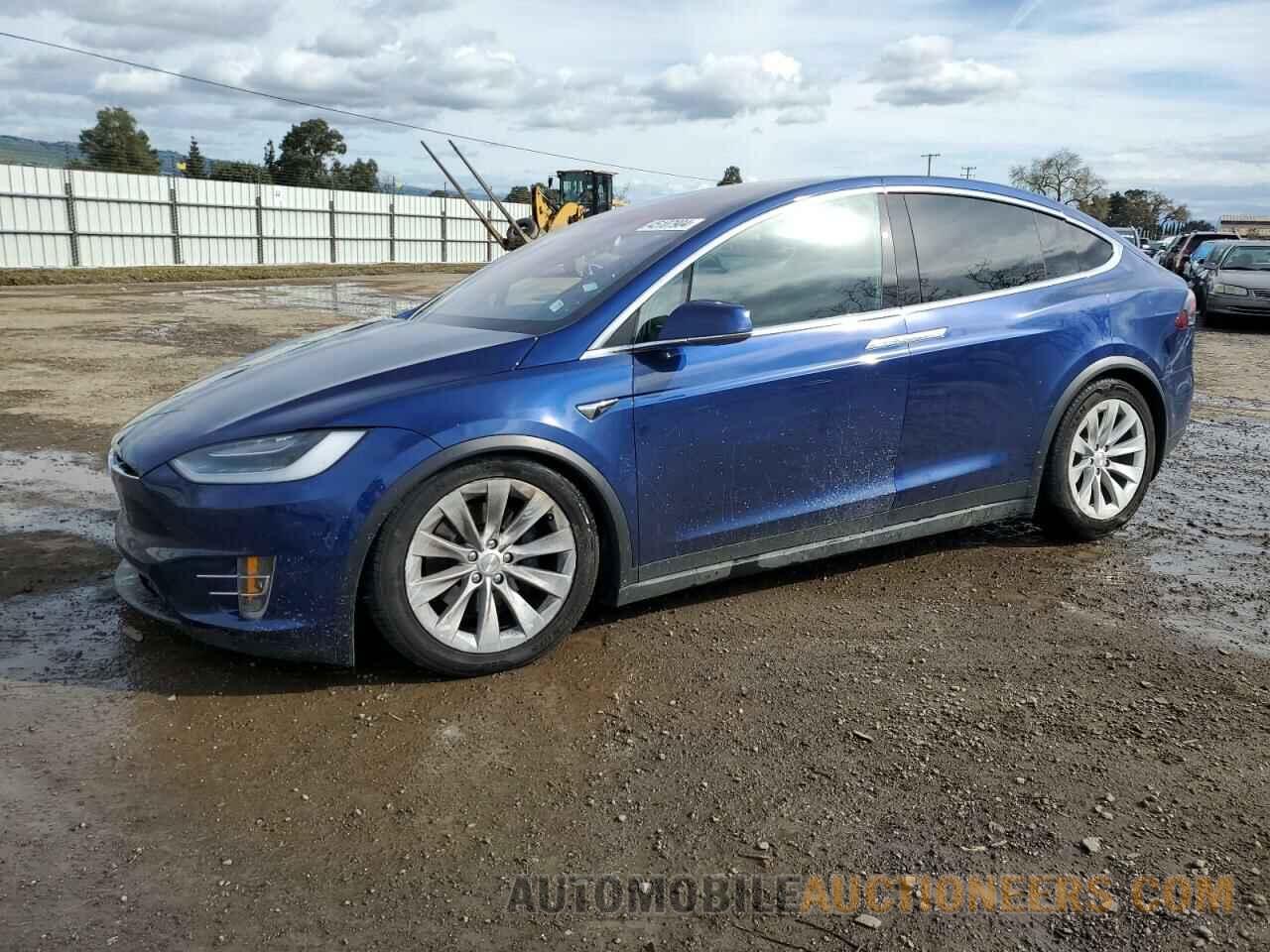 5YJXCAE26LF284097 TESLA MODEL X 2020