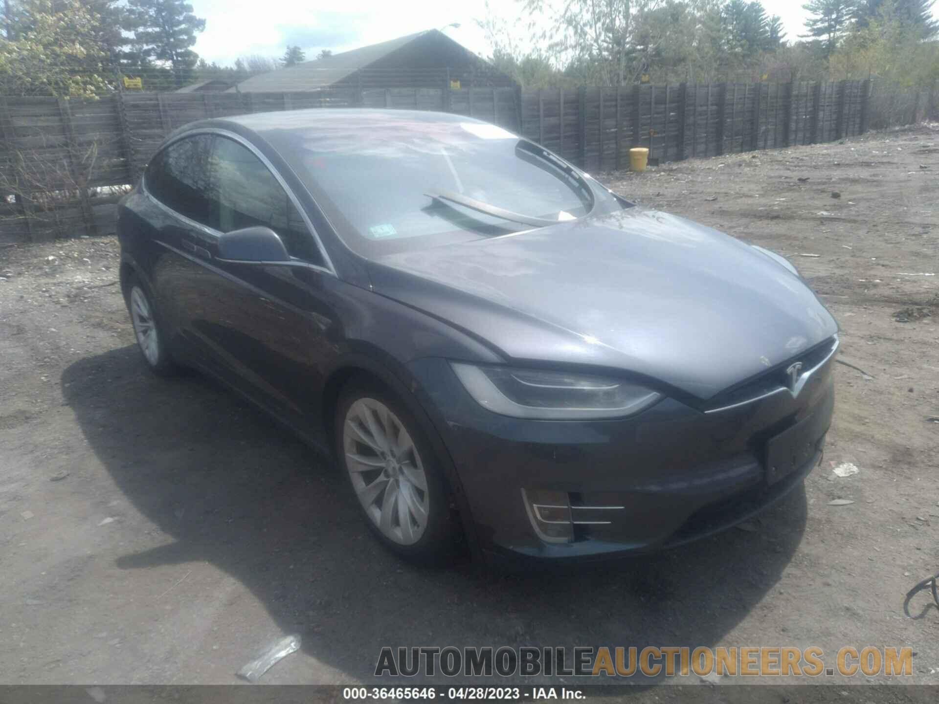 5YJXCAE27GF002040 TESLA MODEL X 2016