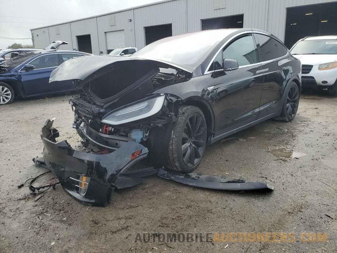 5YJXCAE27GF002555 TESLA MODEL X 2016