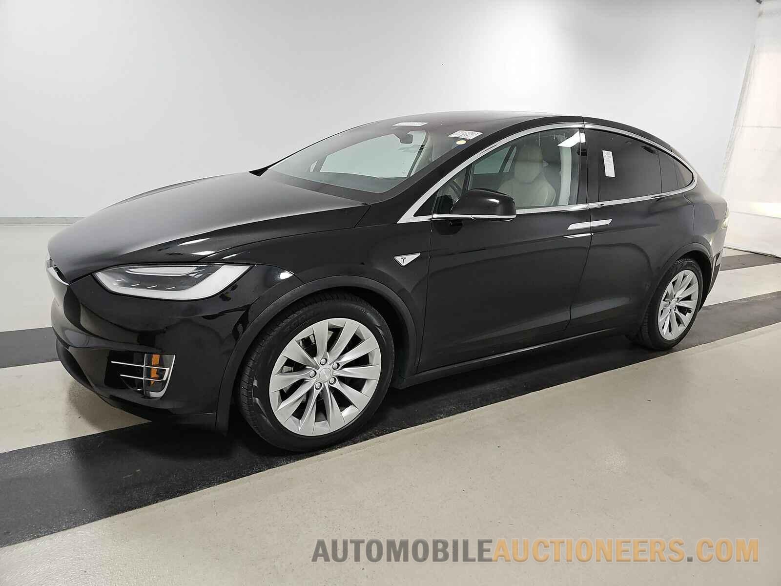 5YJXCAE27GF003009 Tesla Model X 2016