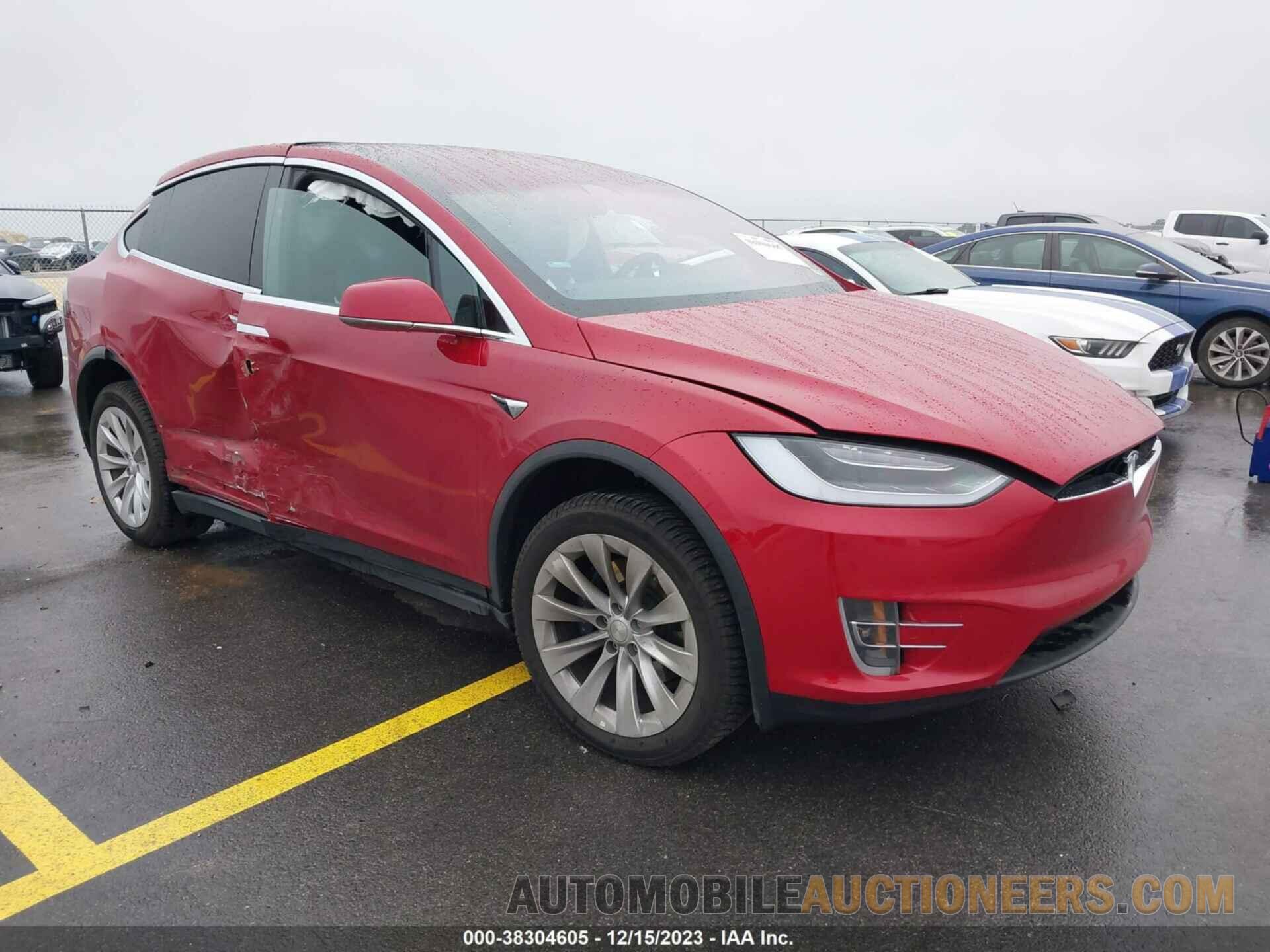 5YJXCAE27JF089770 TESLA MODEL X 2018