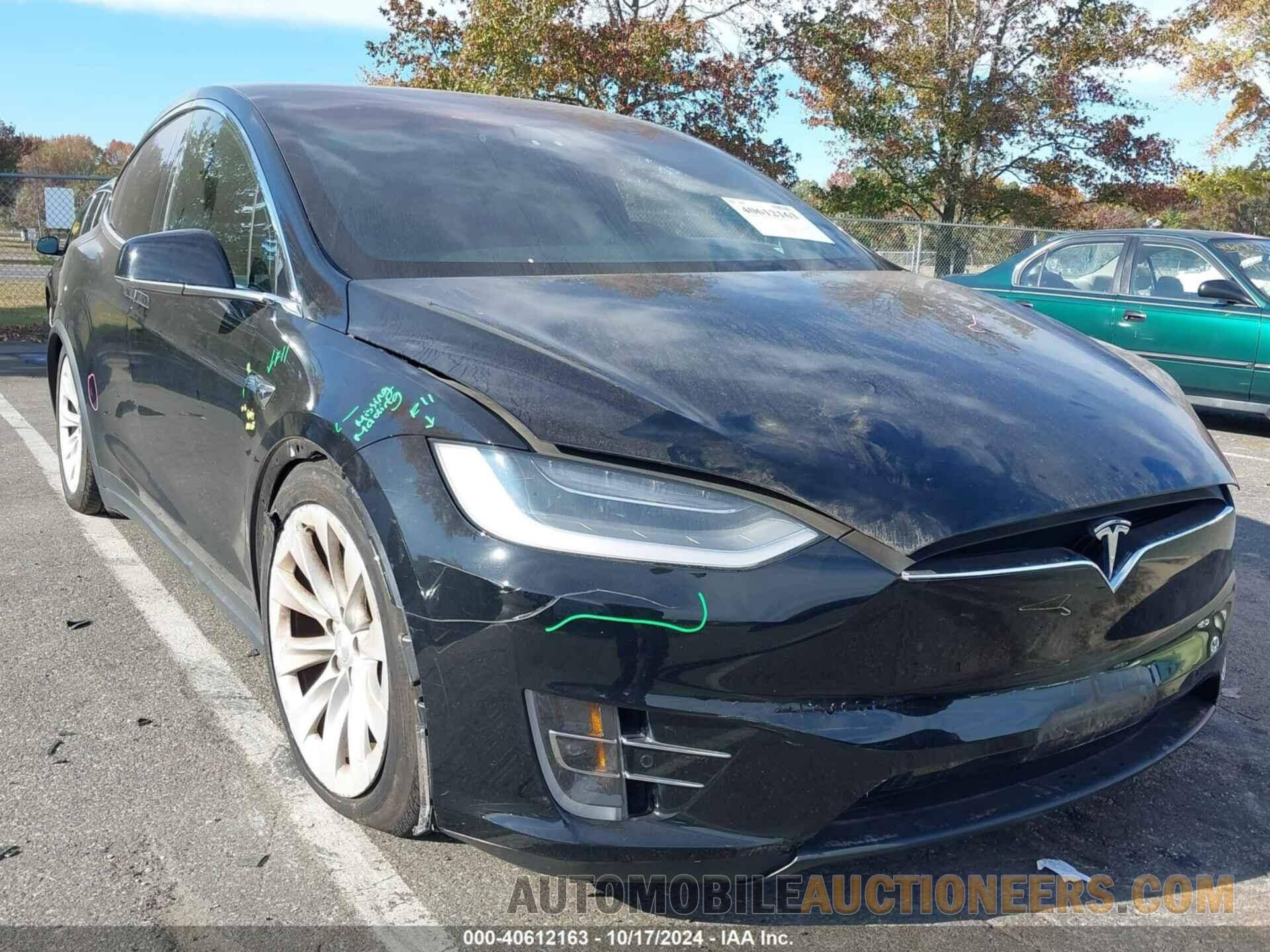 5YJXCAE27KF205129 TESLA MODEL X 2019