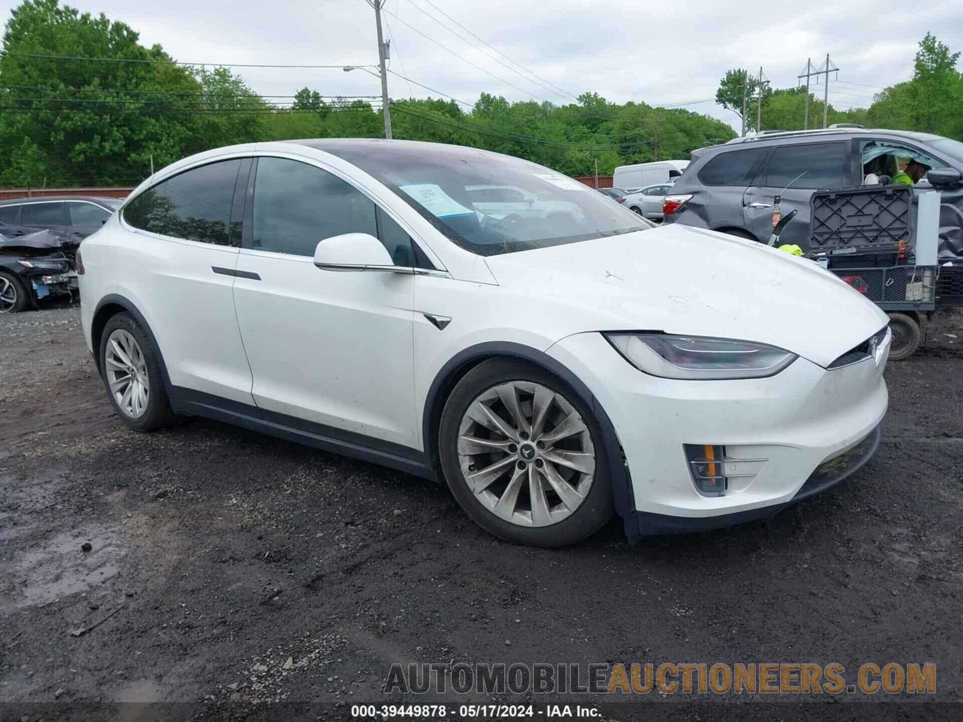 5YJXCAE27LF237757 TESLA MODEL X 2020