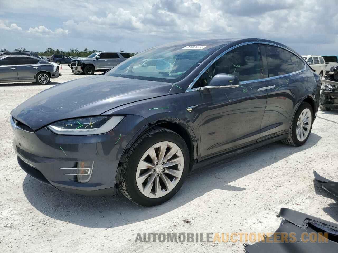 5YJXCAE27MF323510 TESLA MODEL X 2021