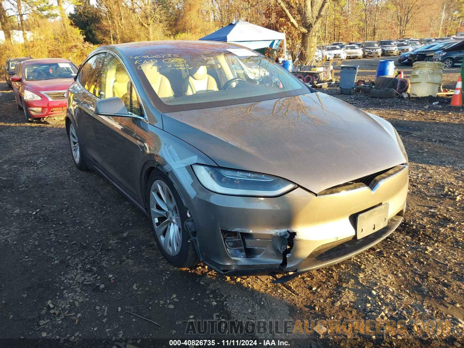 5YJXCAE28GF003939 TESLA MODEL X 2016