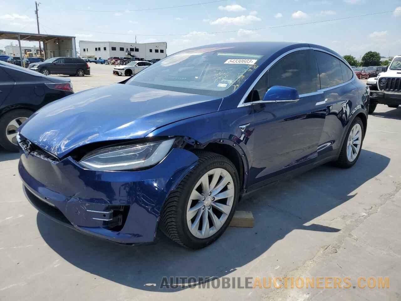 5YJXCAE28JF090846 TESLA MODEL X 2018