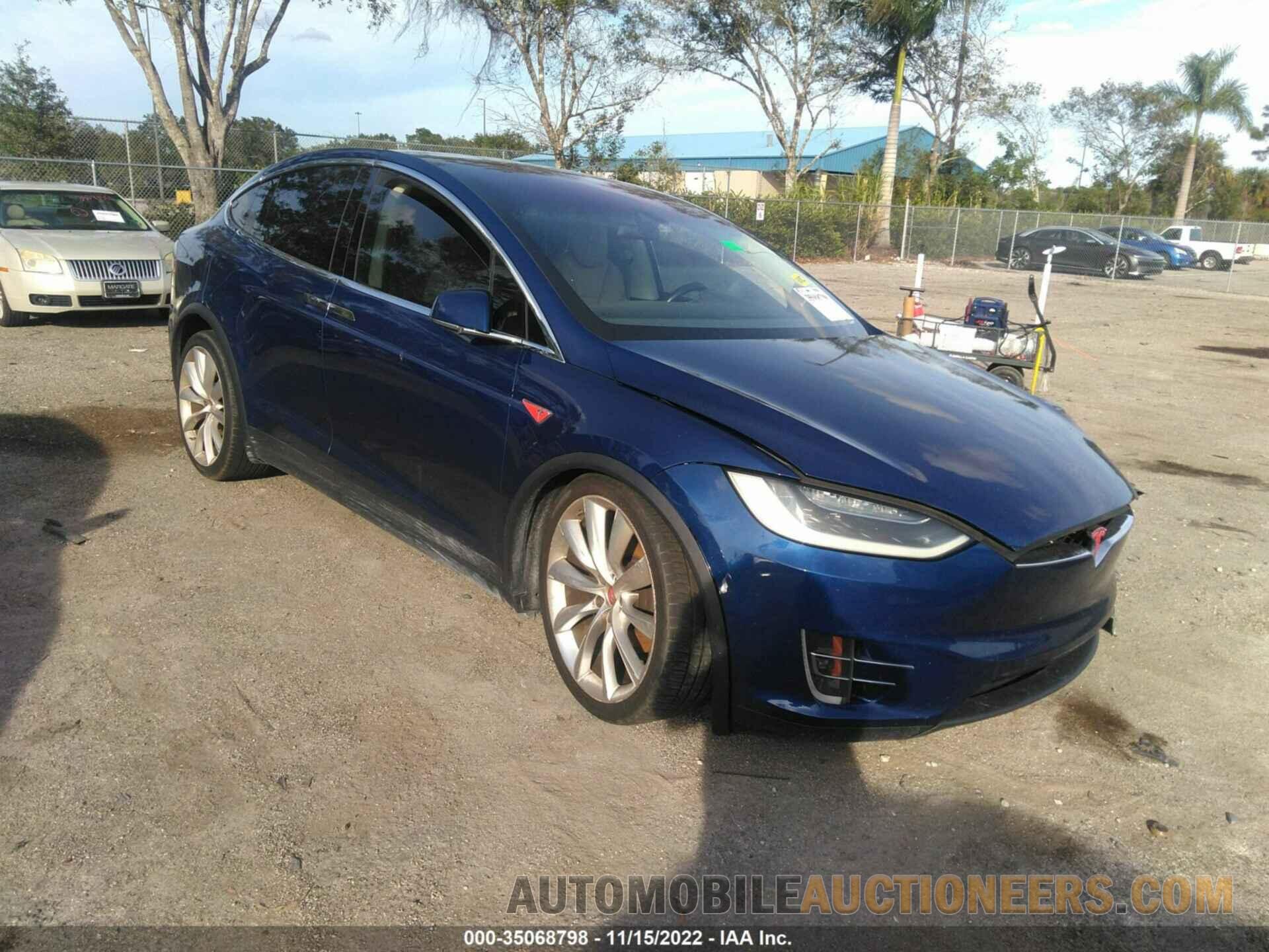 5YJXCAE29GF006266 TESLA MODEL X 2016