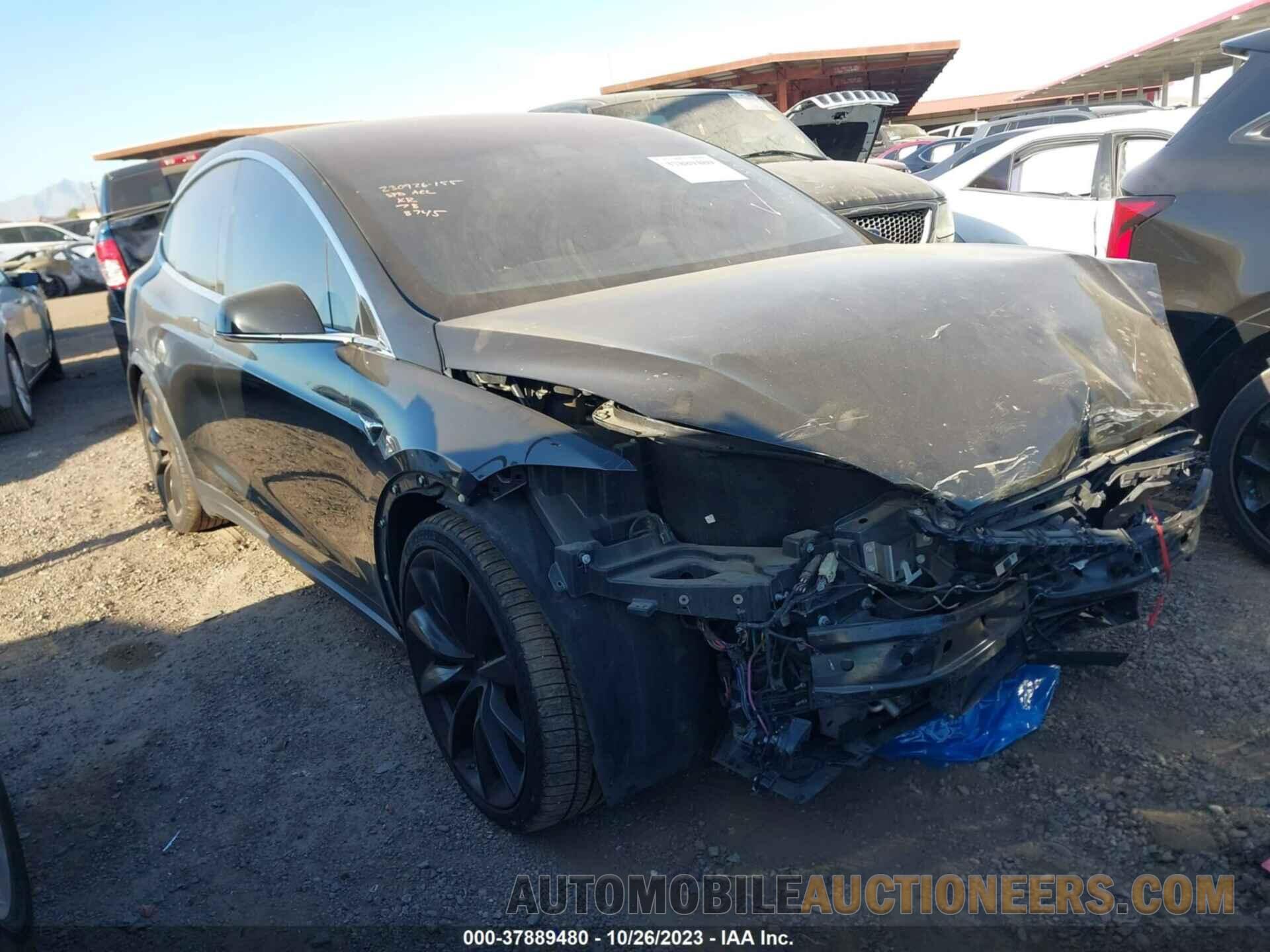 5YJXCAE29HF048745 TESLA MODEL X 2017