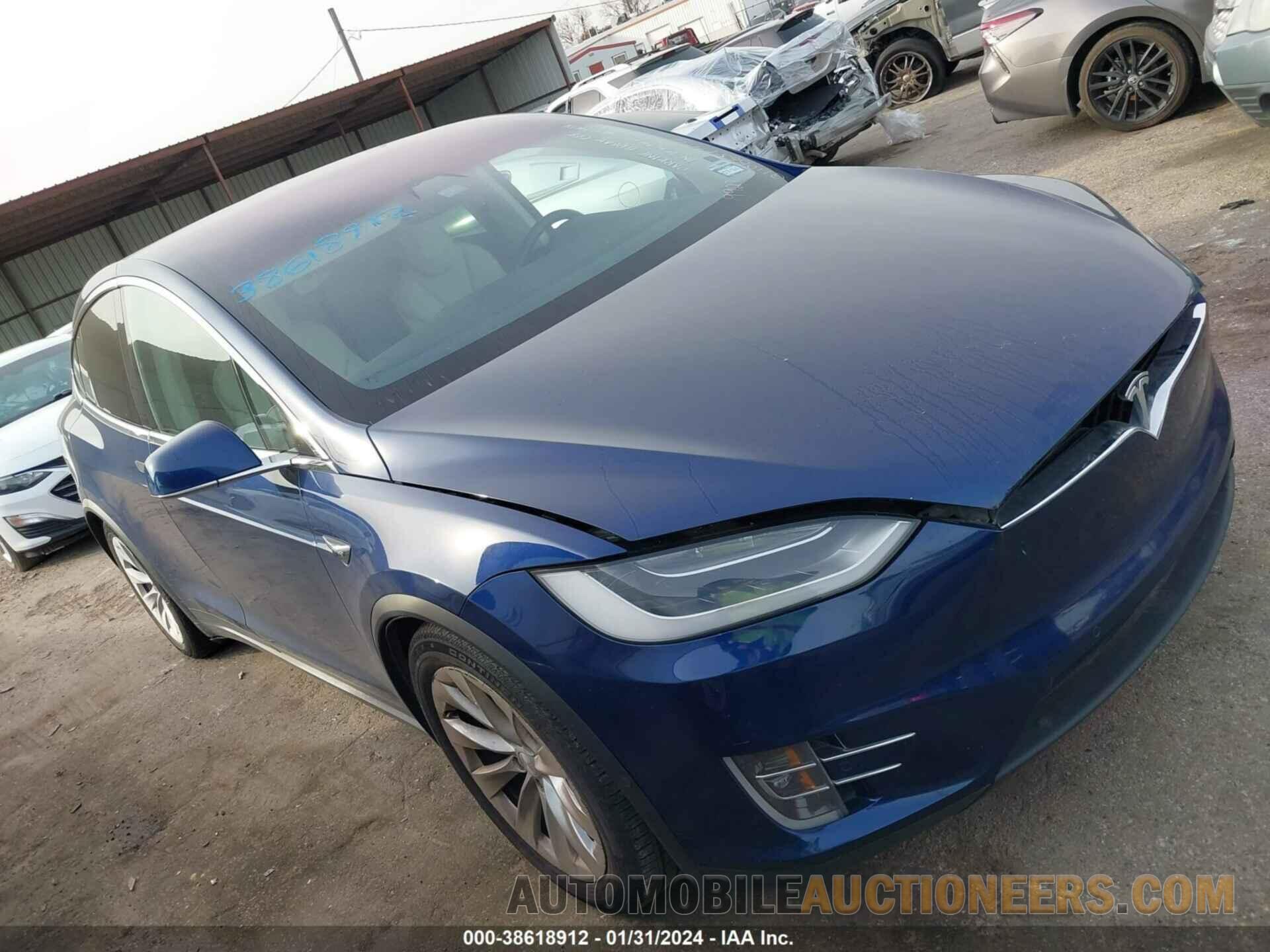 5YJXCAE29JF099927 TESLA MODEL X 2018