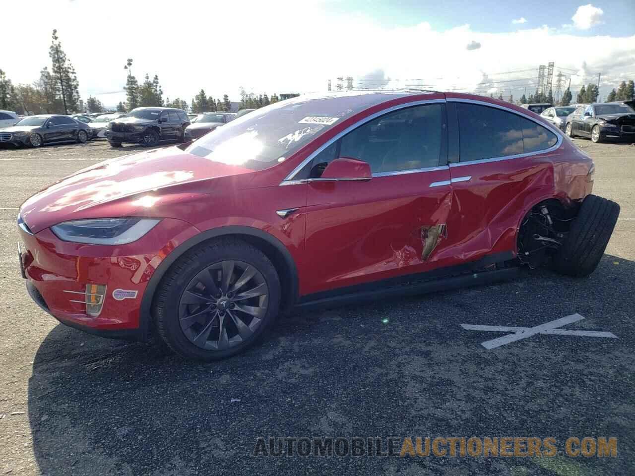 5YJXCAE29JF117875 TESLA MODEL X 2018