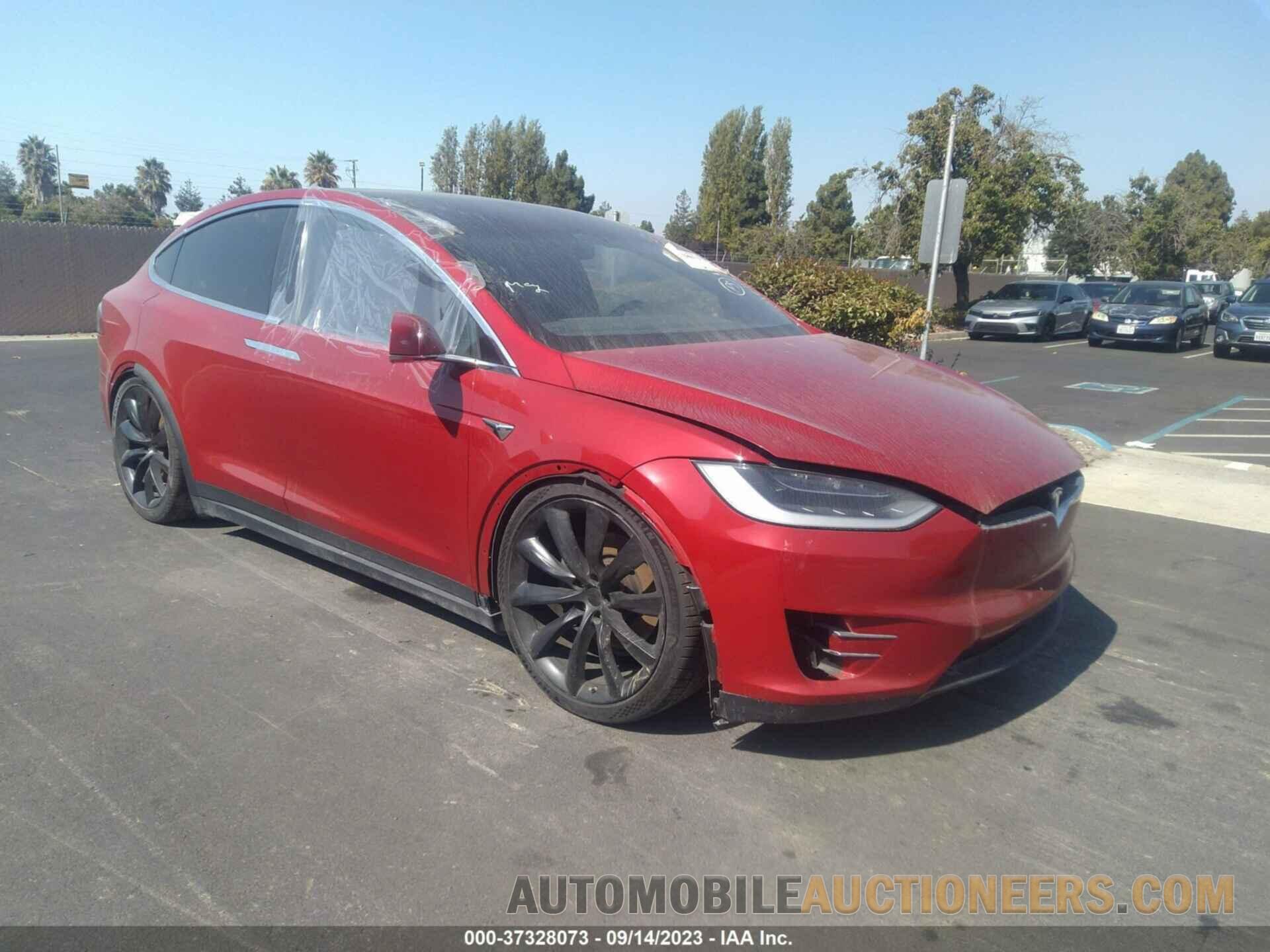 5YJXCAE29JF119884 TESLA MODEL X 2018