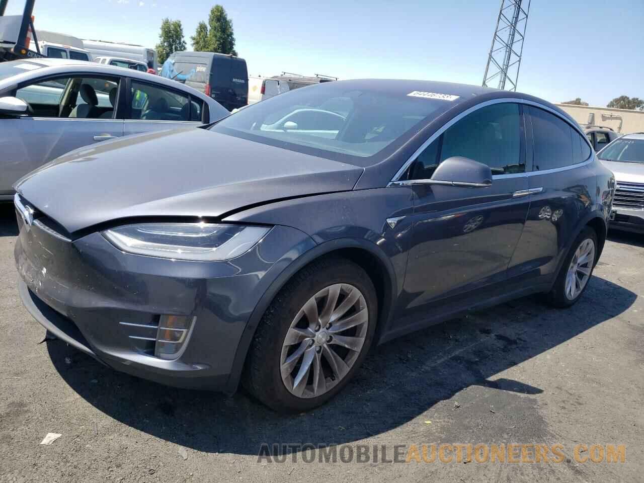 5YJXCAE29JF121120 TESLA MODEL X 2018