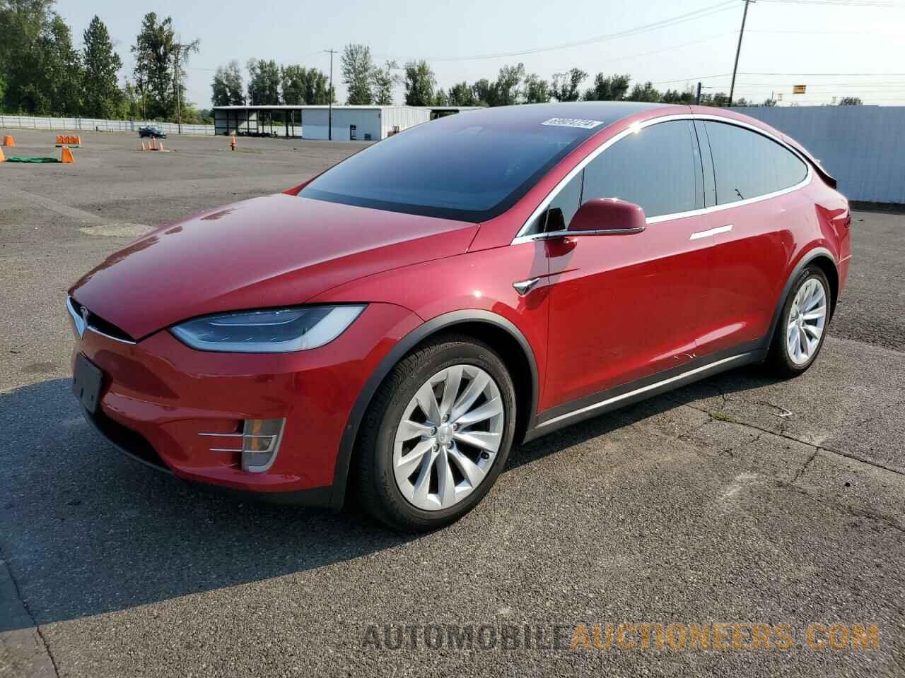 5YJXCAE29JF131436 TESLA MODEL X 2018