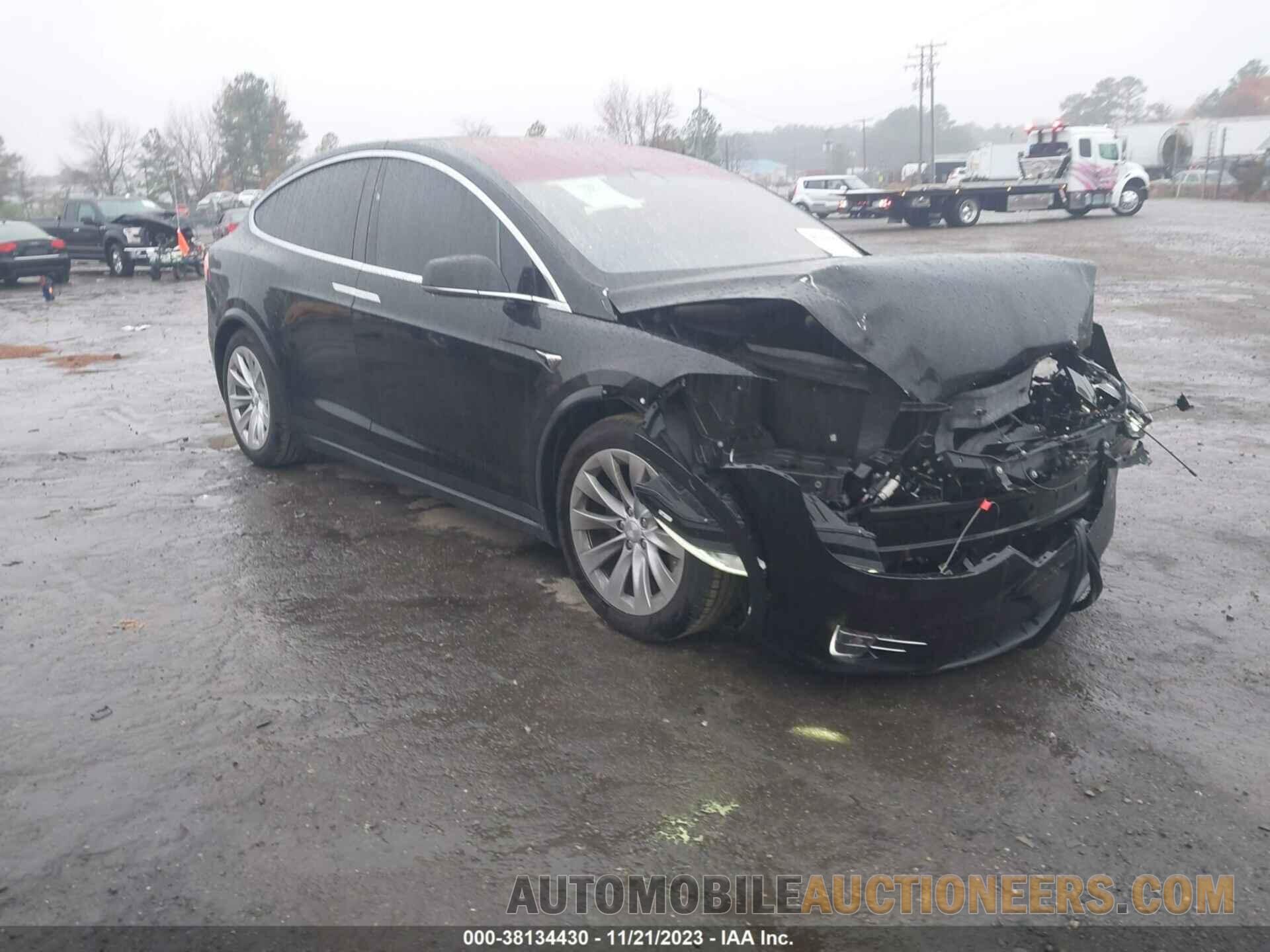 5YJXCAE29JF141254 TESLA MODEL X 2018