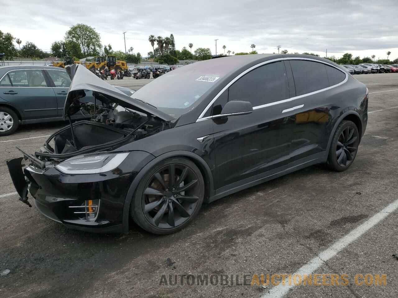 5YJXCAE29JF142730 TESLA MODEL X 2018