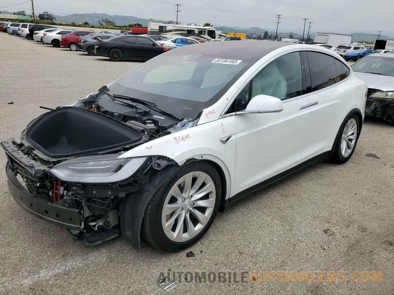 5YJXCAE29LF239932 TESLA MODEL X 2020