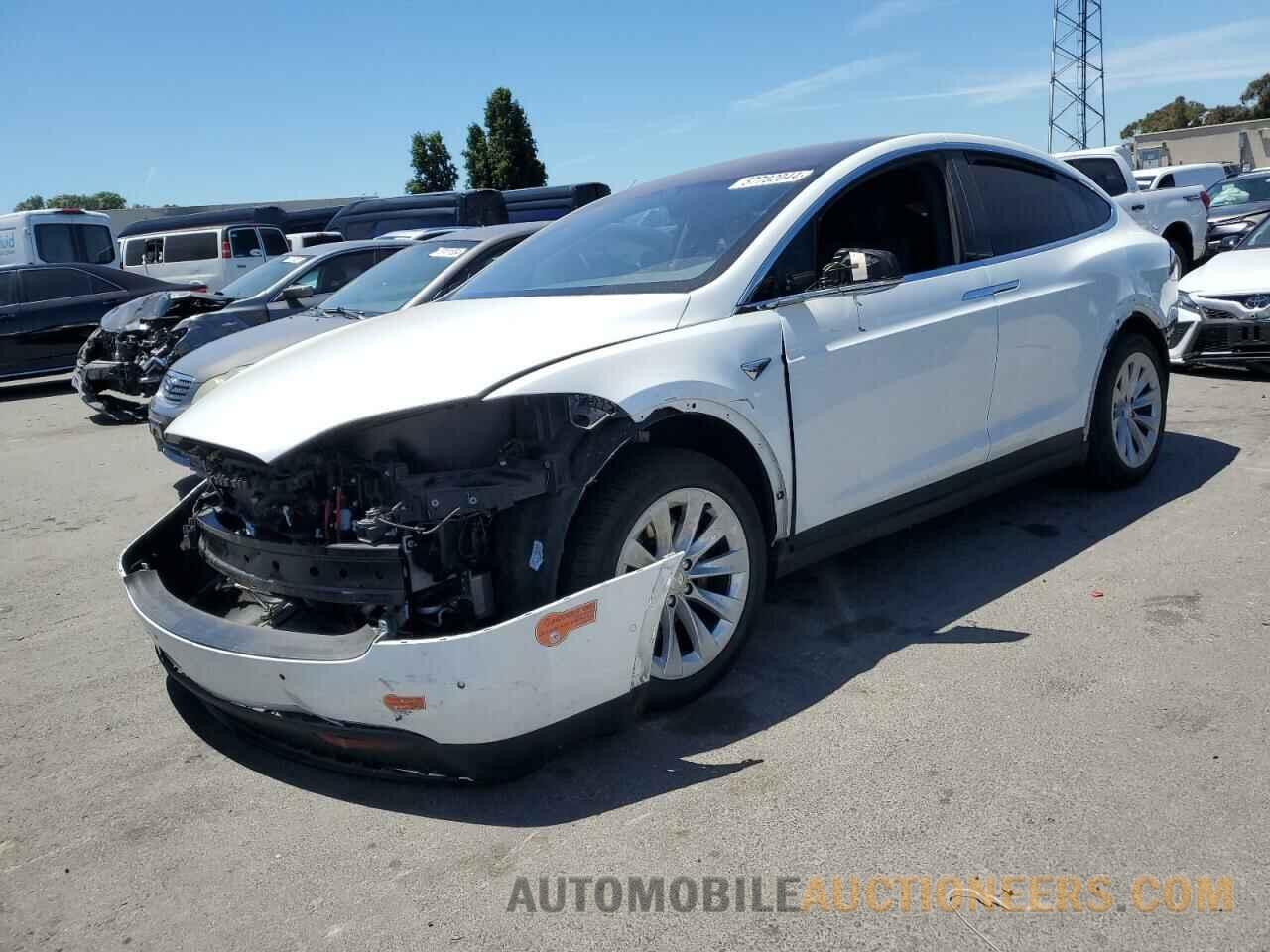 5YJXCAE29LF242359 TESLA MODEL X 2020