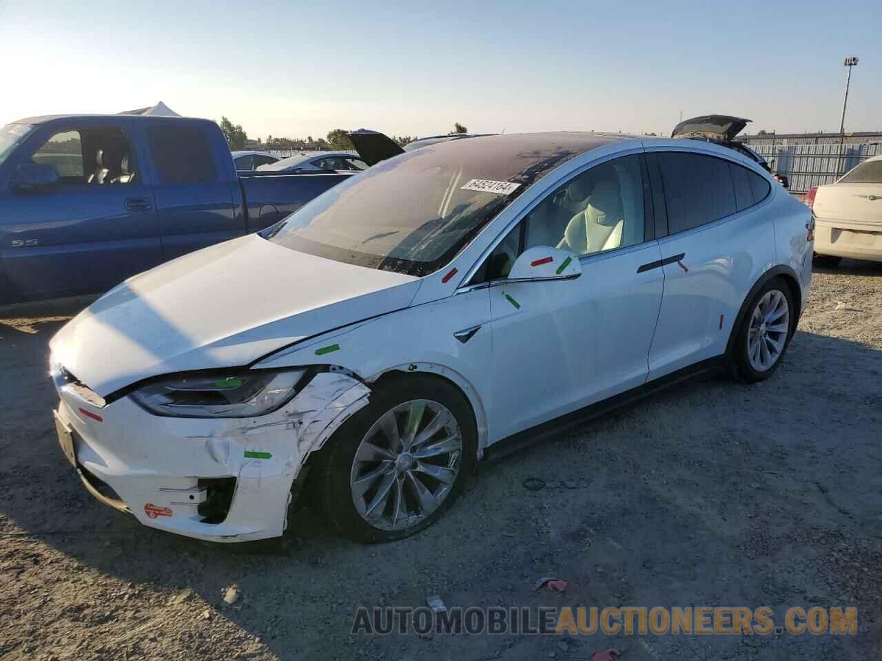 5YJXCAE2XJF117514 TESLA MODEL X 2018